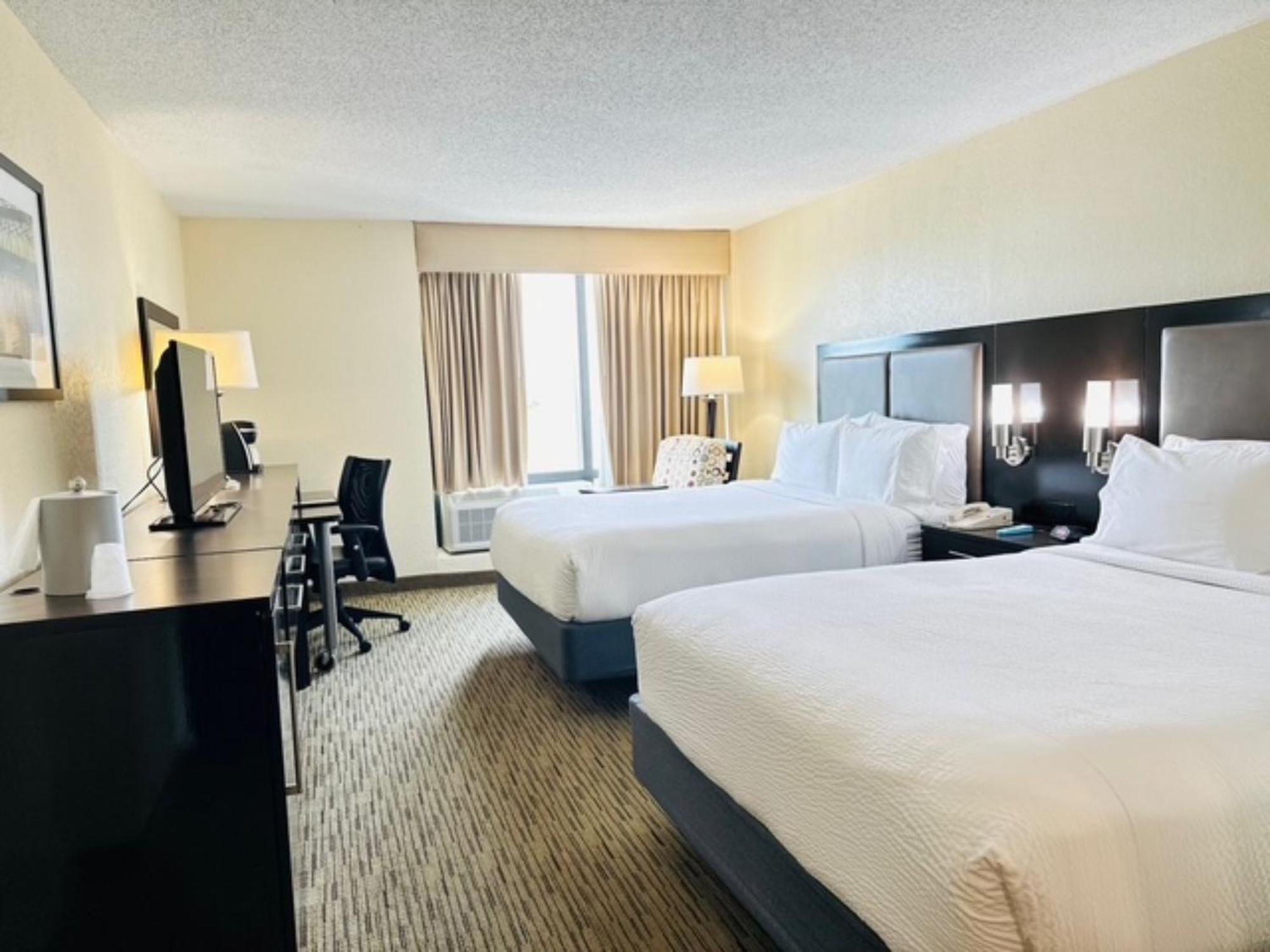 Holiday Inn Miami International Airport By Ihg Miami Springs Eksteriør billede